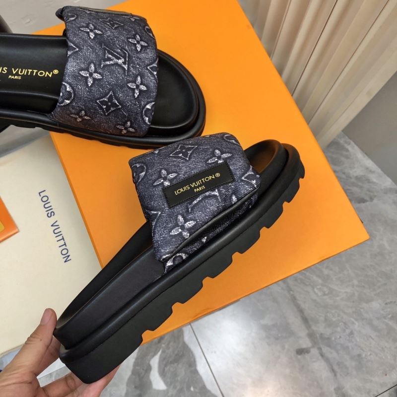 Louis Vuitton Slippers